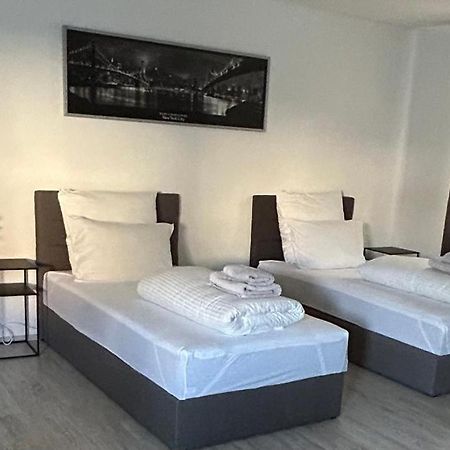 Kassel Lohfelden Neubau Schmidt Appartement Buitenkant foto